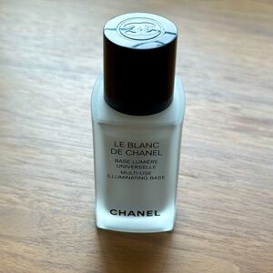 Chanel Multi-use base makeup primer